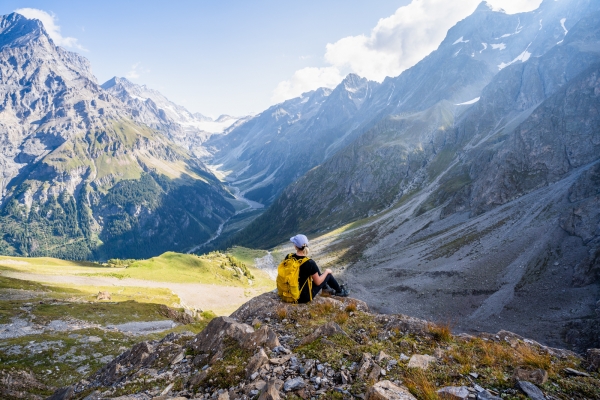 Zu Fuss vom Kanton Bern ins Wallis