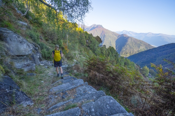 Randonnée panoramique au-dessus de Locarno