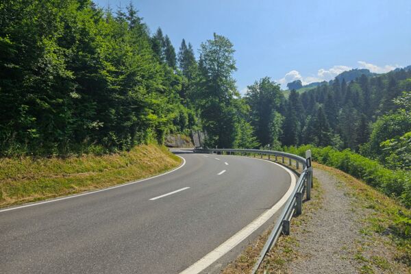 Durch die kühle Cholereschlucht