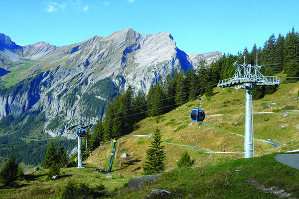 Imposante Bergwelt im Berner Oberland