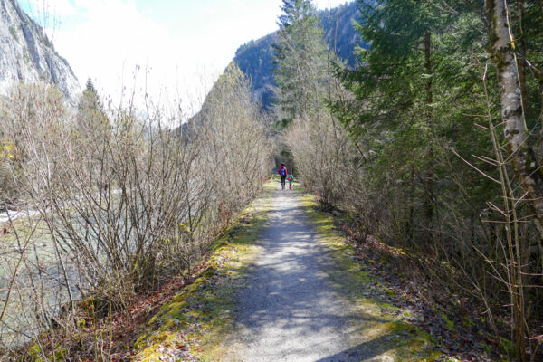 Vom Simmental zum Thunersee