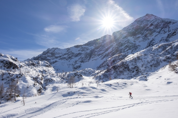 Die Schneeinsel oberhalb von Airolo