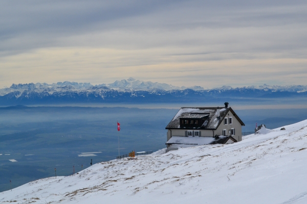 Schneeschuhwanderung auf den Chasseron