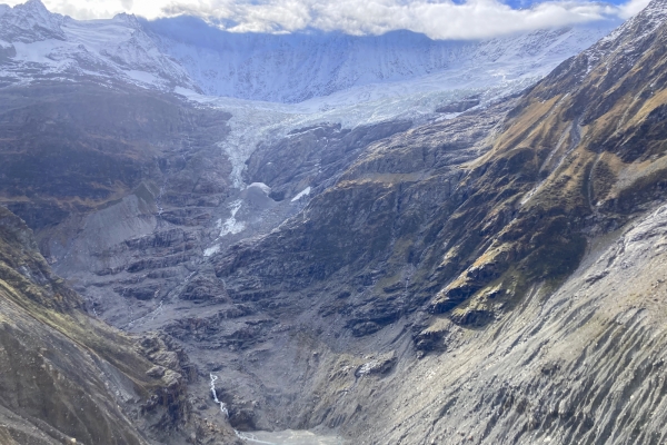 Zur Loge über dem Unteren Grindelwaldgletscher