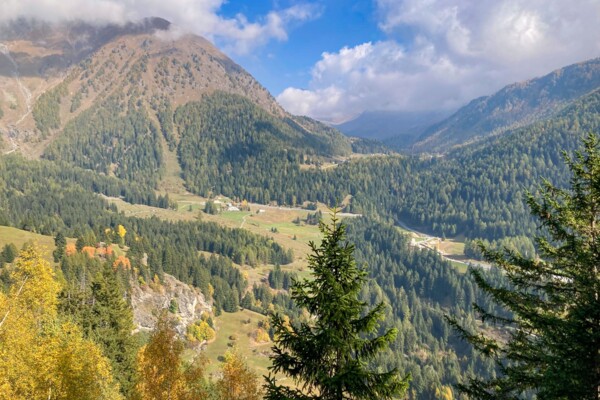 Zu den Gletschertöpfen im Puschlav