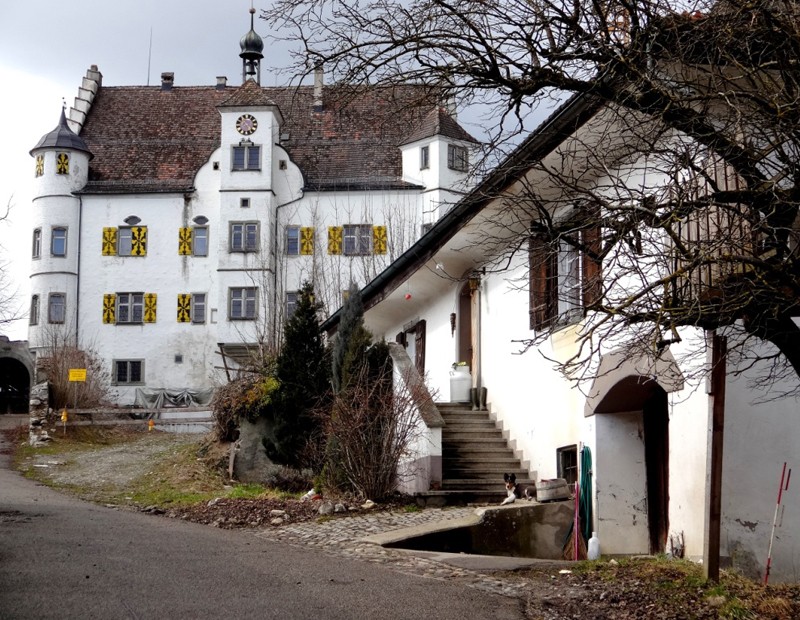 Schloss Sonnenberg. Zurzeit wird es renoviert und ist geschlossen.