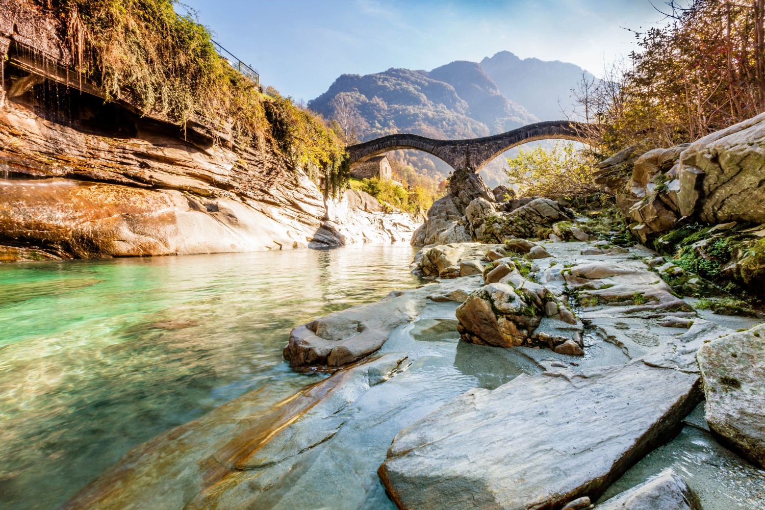 Ponte dei Salti Lavertezzo: Ascona-Locarno Tourism - foto Alessio Pizzicannella