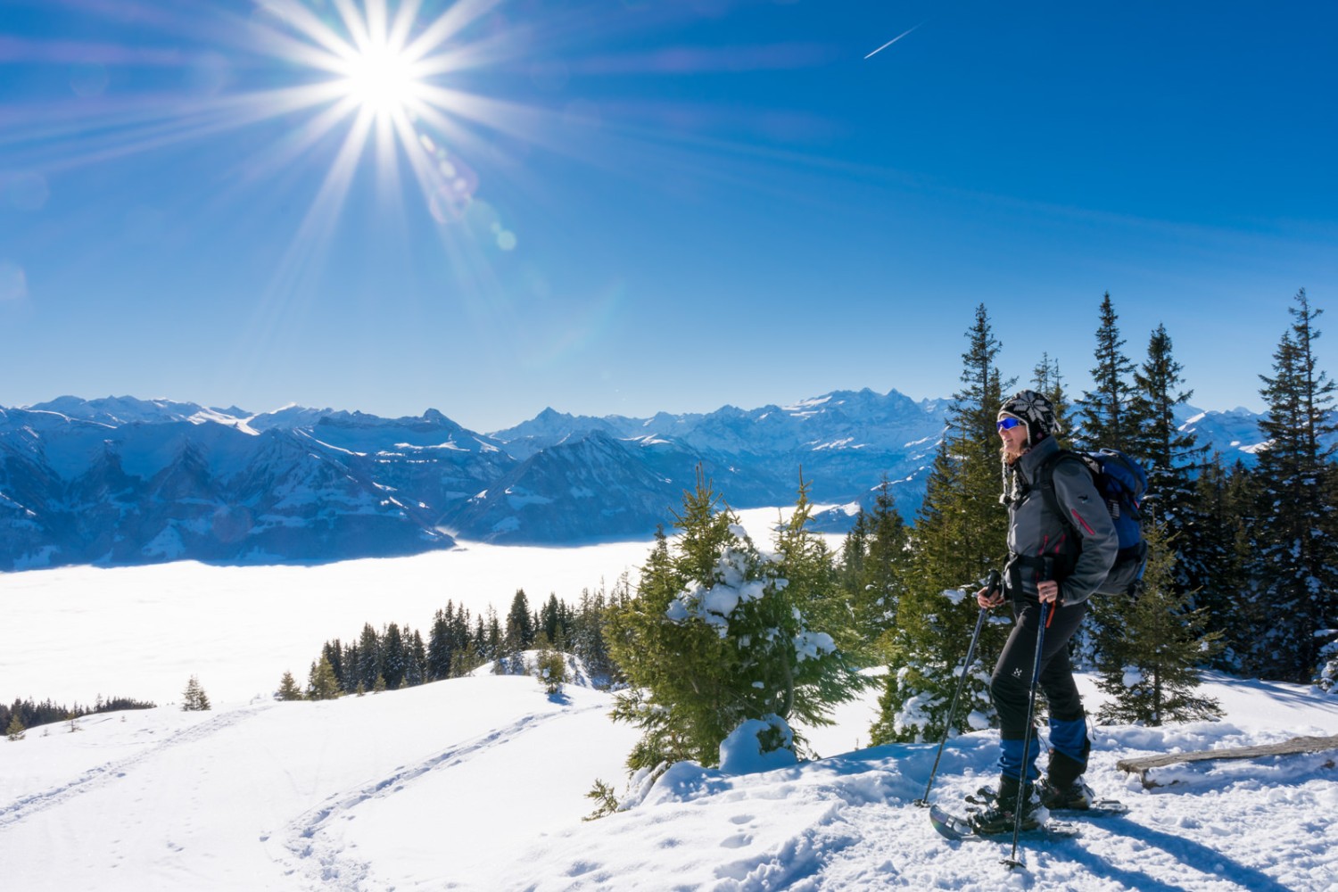 Die ganze Zentralschweizer Berg-Prominenz zeigt sich in ihrem schönsten Winterkleid. Foto: Franz Ulrich