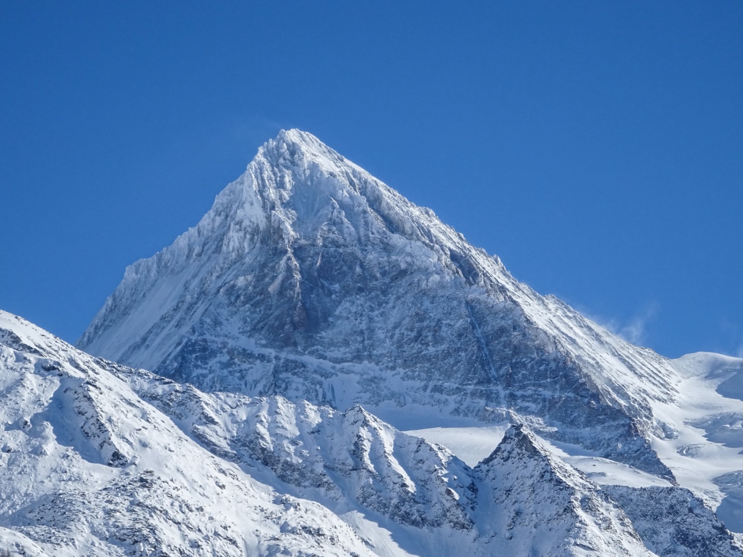 Die Dent Blanche, das Wahrzeichen des Val d’Hérens.
 Bild: Sabine Joss