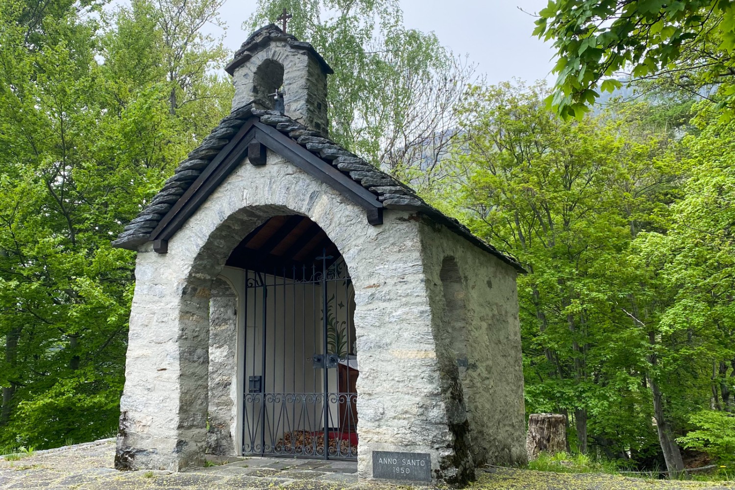 Die kleine Kapelle von Monti di Ravecchia. Bild: Loïc von Matt