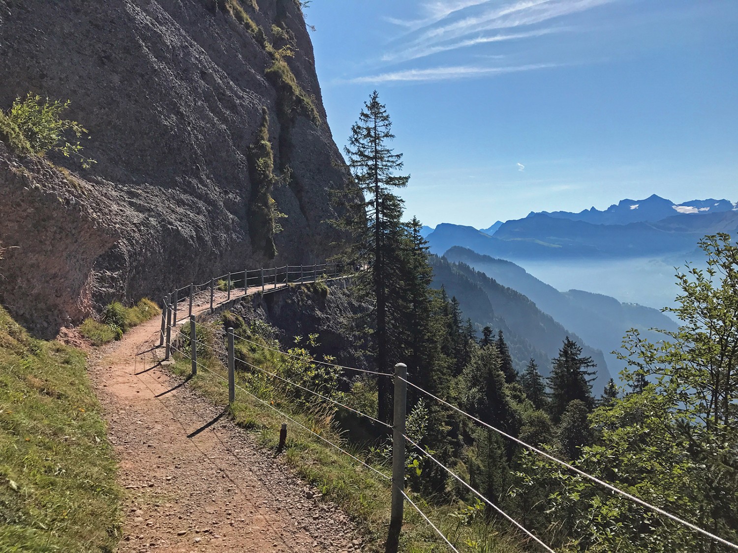 Auf dem Felsenweg.
Bilder: Werner Forrer