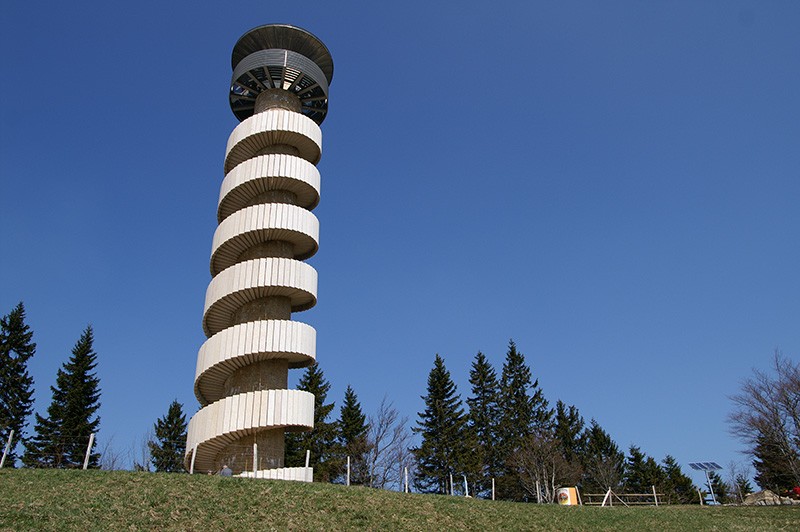 Der Tour de Moron vom Architekten Mario Botta.
Bild: Schweizer Wanderwege