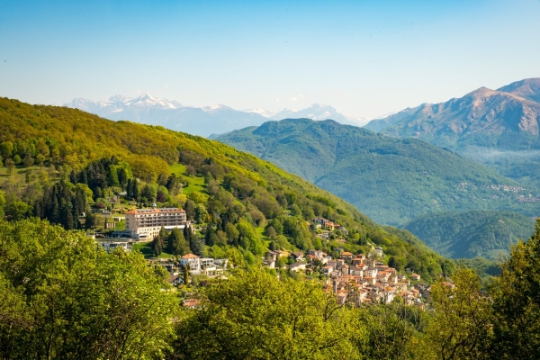 Voller Energie oberhalb von Cademario