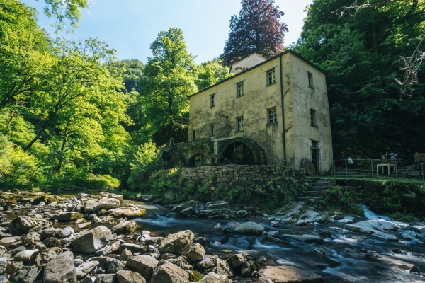 Charmante Dörfer und wilde Landschaft im Muggiotal