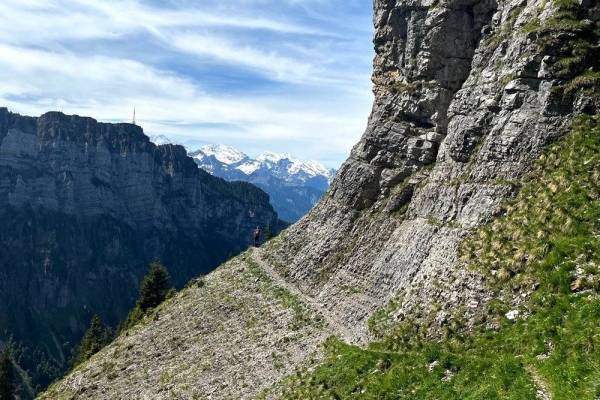 Durchs Schafloch auf's Horn