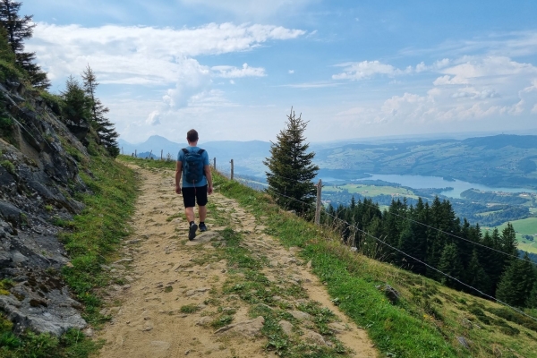 Auf dem Gratweg am Käsenberg