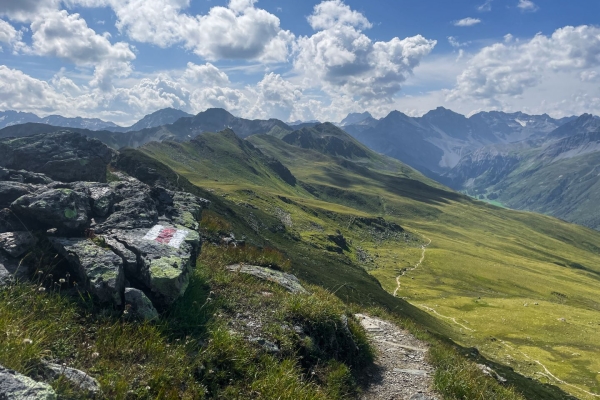 Gratwanderung vom Jakobshorn bis ins Sertig