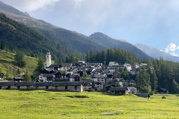 Sentiero Walser da Bosco Gurin a Cevio.