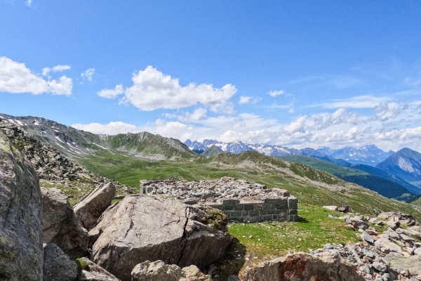 Durch die Moränenlandschaft im Vallon de Valsorey