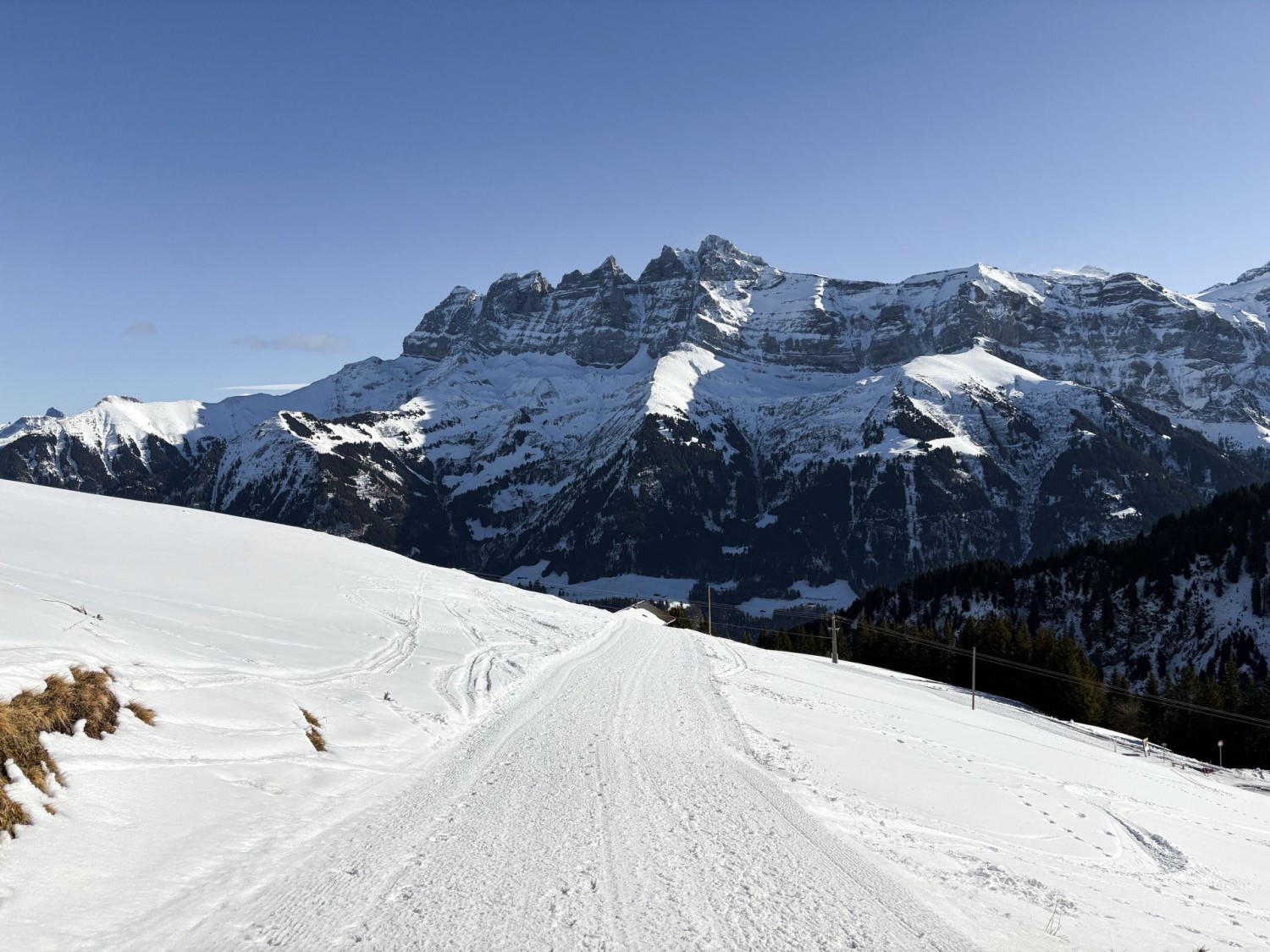 Ein letzter Blick zurück auf die Dents du Midi.