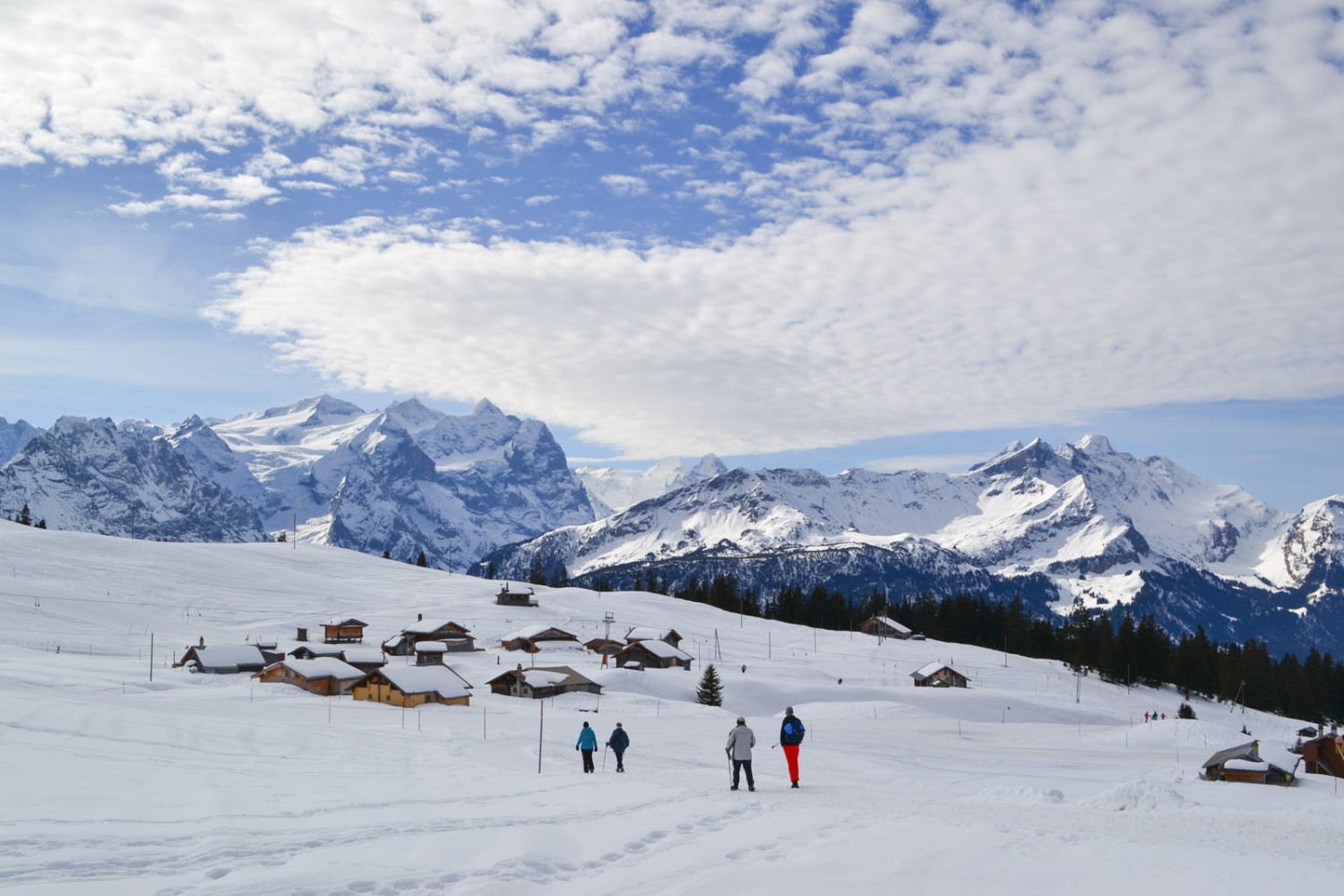 Le chemin de randonnée d’hiver est souvent bien fréquenté, comme ici, juste avant la Balisalp.