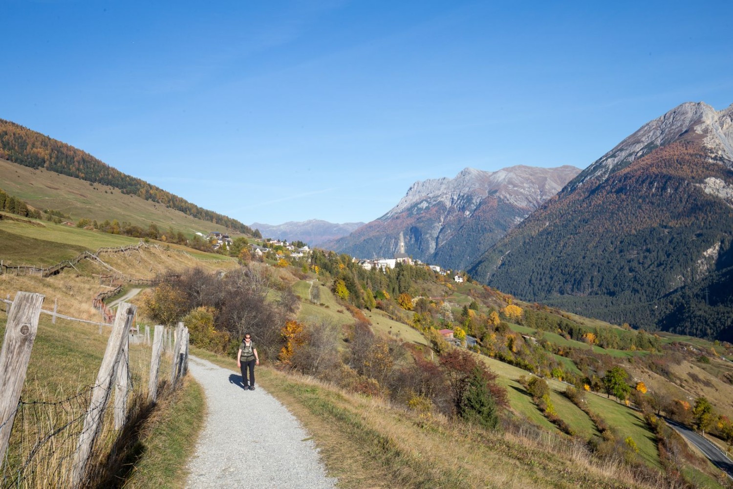 Abschluss der Tour: Panoramawandern im Unterengadin von Sent nach Scuol.
