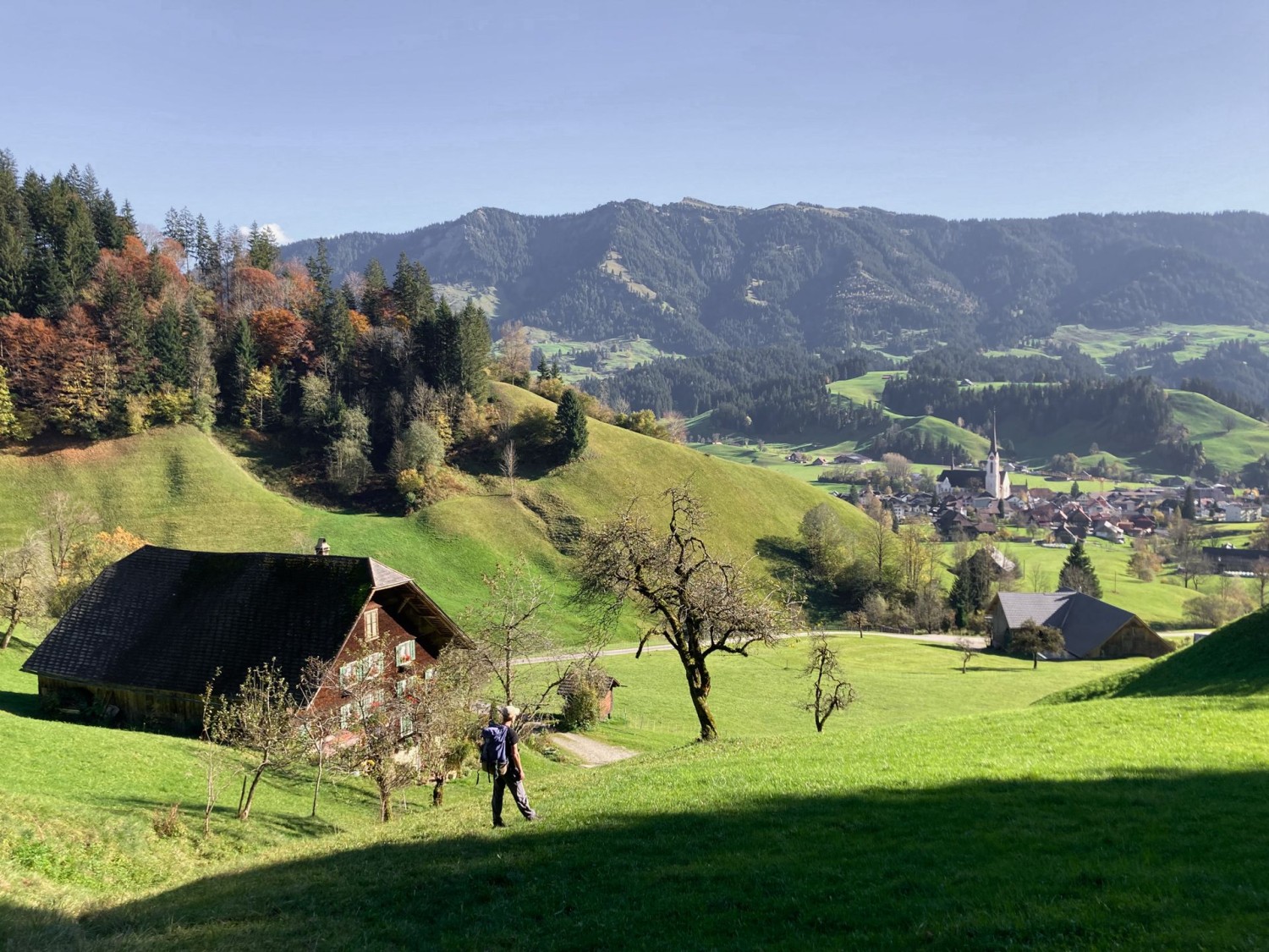 Escholzmatt und die Beichle im Hintergrund