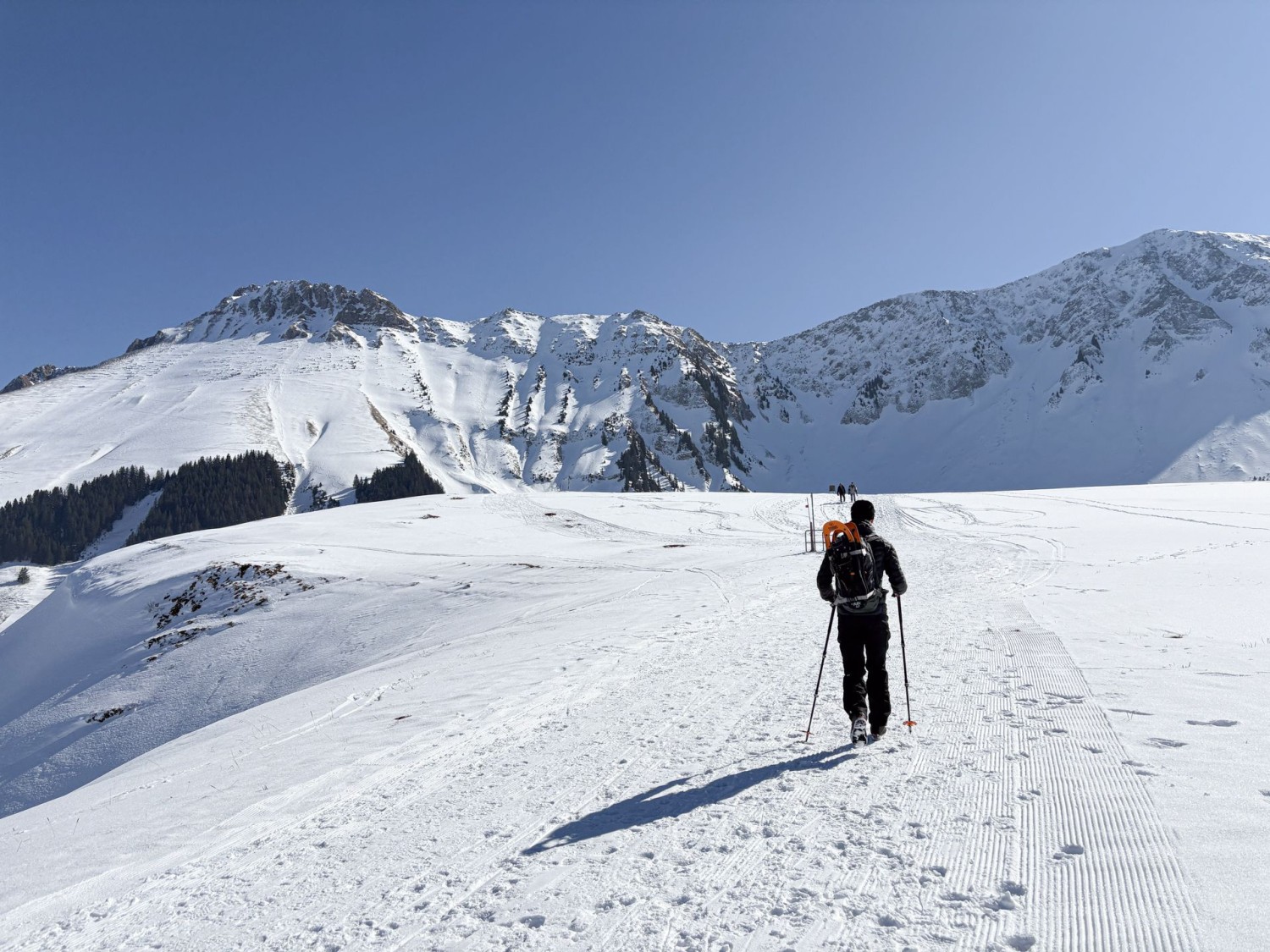 Zu Beginn der Wanderung. Gegenüber der Kaisereggpass.